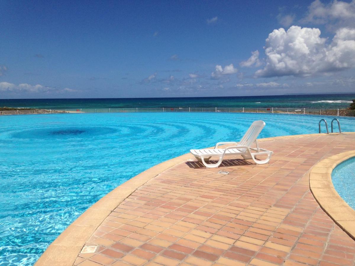 Coeur Tiare Studio Lounge Piscine Plage Cocotiers Saint-Francois  Exterior photo